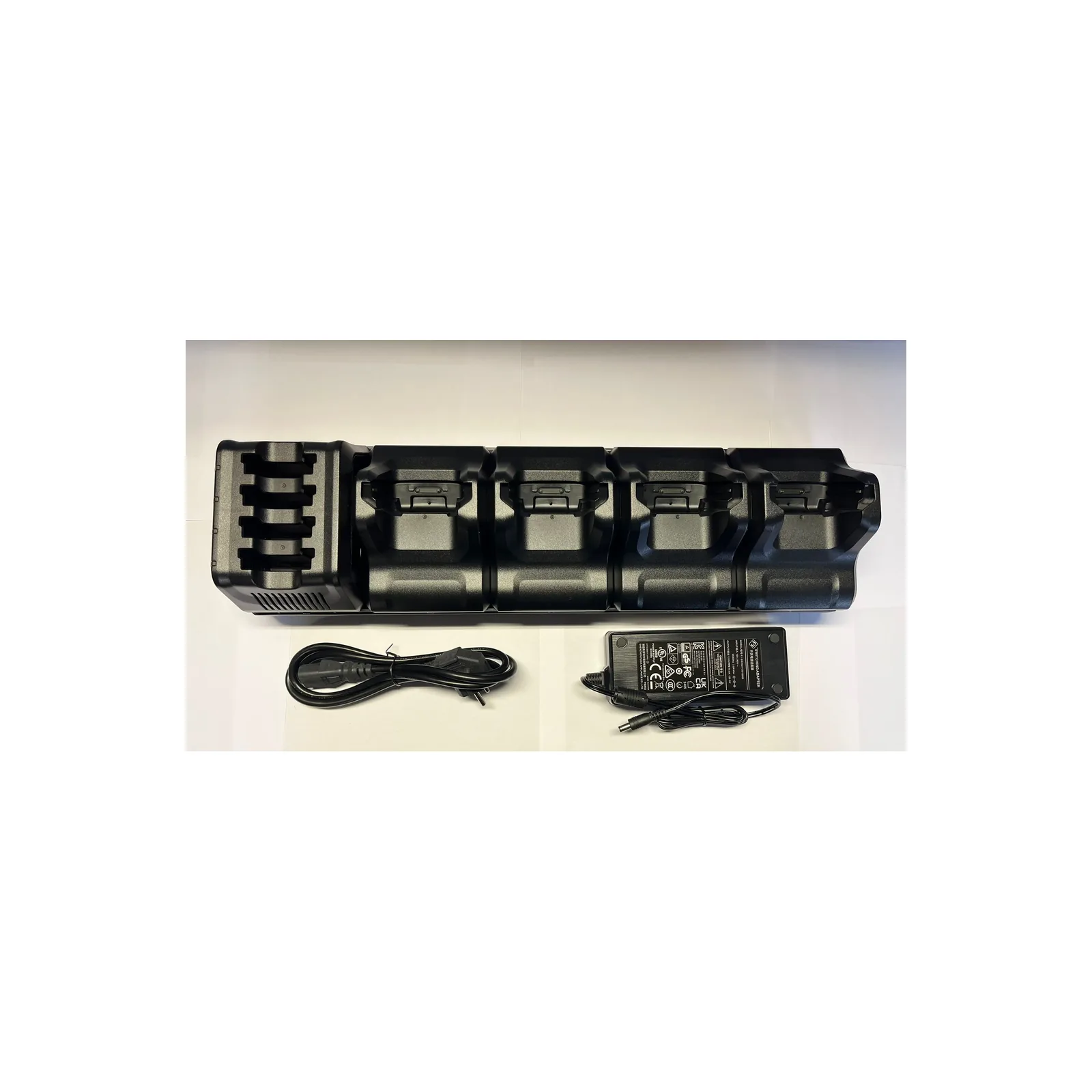 Base di ricarica 4 terminali e 4 batterie Urovo per DT40 (5BCD40002-1) - vista prodotto