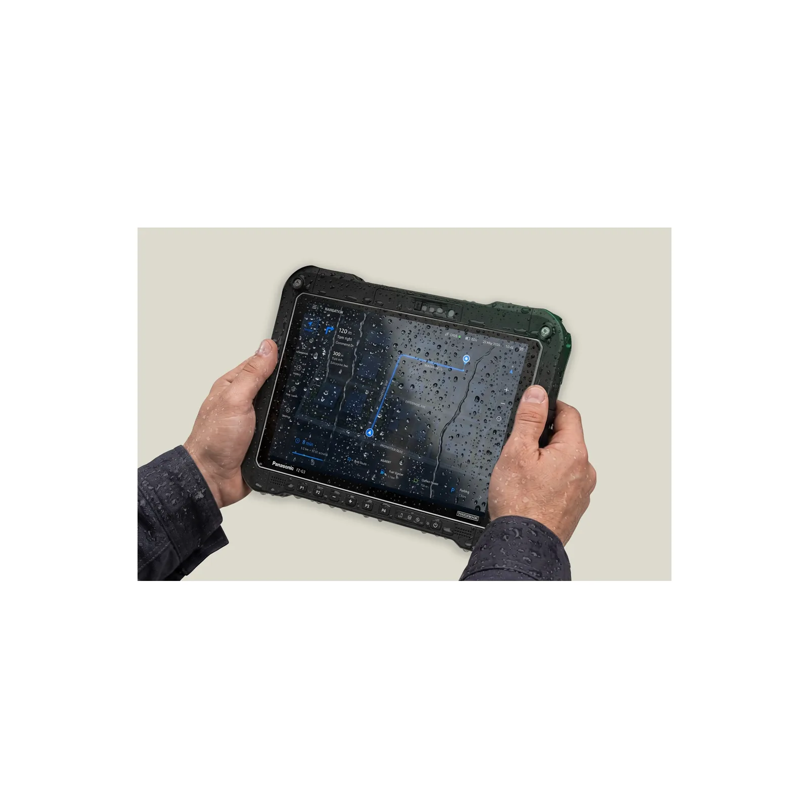 Tablet Panasonic TOUGHBOOK G3 - vista in mano sotto la pioggia